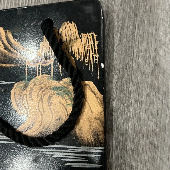 Vintage hand-painted ceramic Chinese art plaques, EUC - Picture 6 of 7